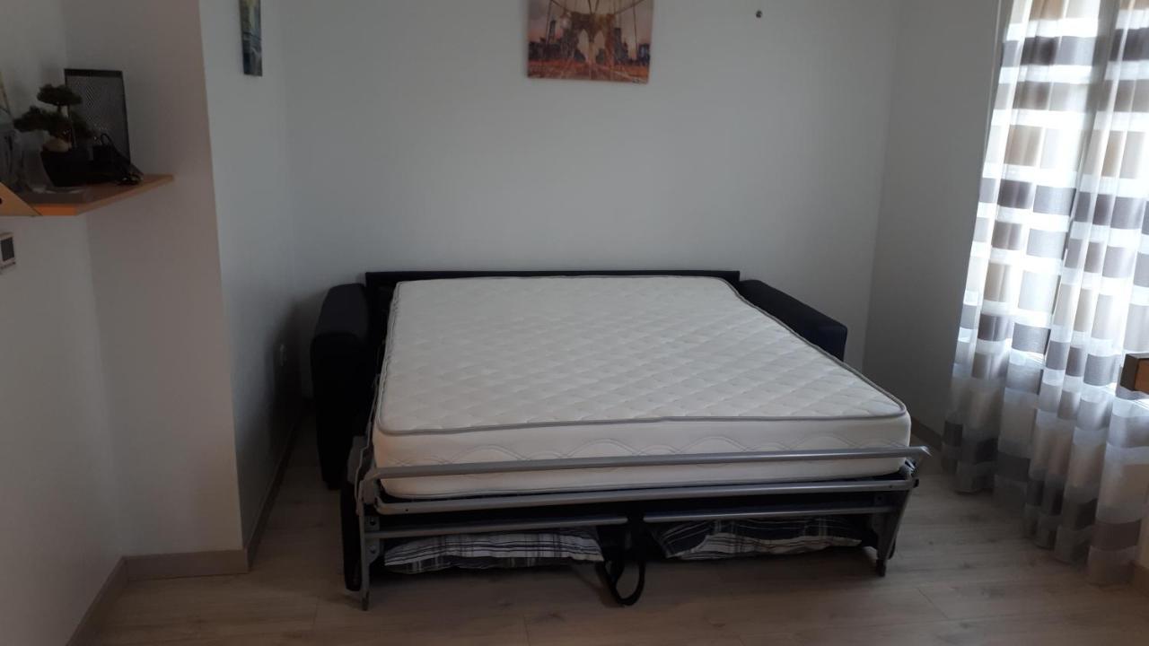 שסי Le Charleston 3P 5 Minutes Disney Parking Gratuit Terrasse מראה חיצוני תמונה