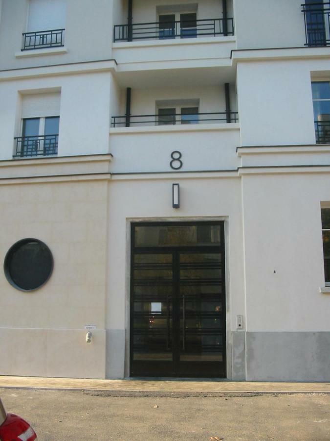 שסי Le Charleston 3P 5 Minutes Disney Parking Gratuit Terrasse מראה חיצוני תמונה