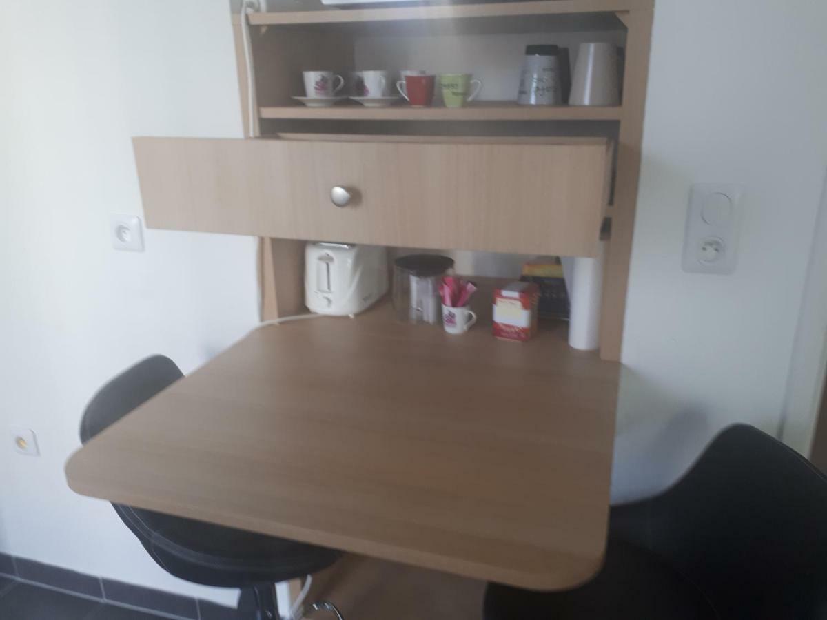 שסי Le Charleston 3P 5 Minutes Disney Parking Gratuit Terrasse מראה חיצוני תמונה