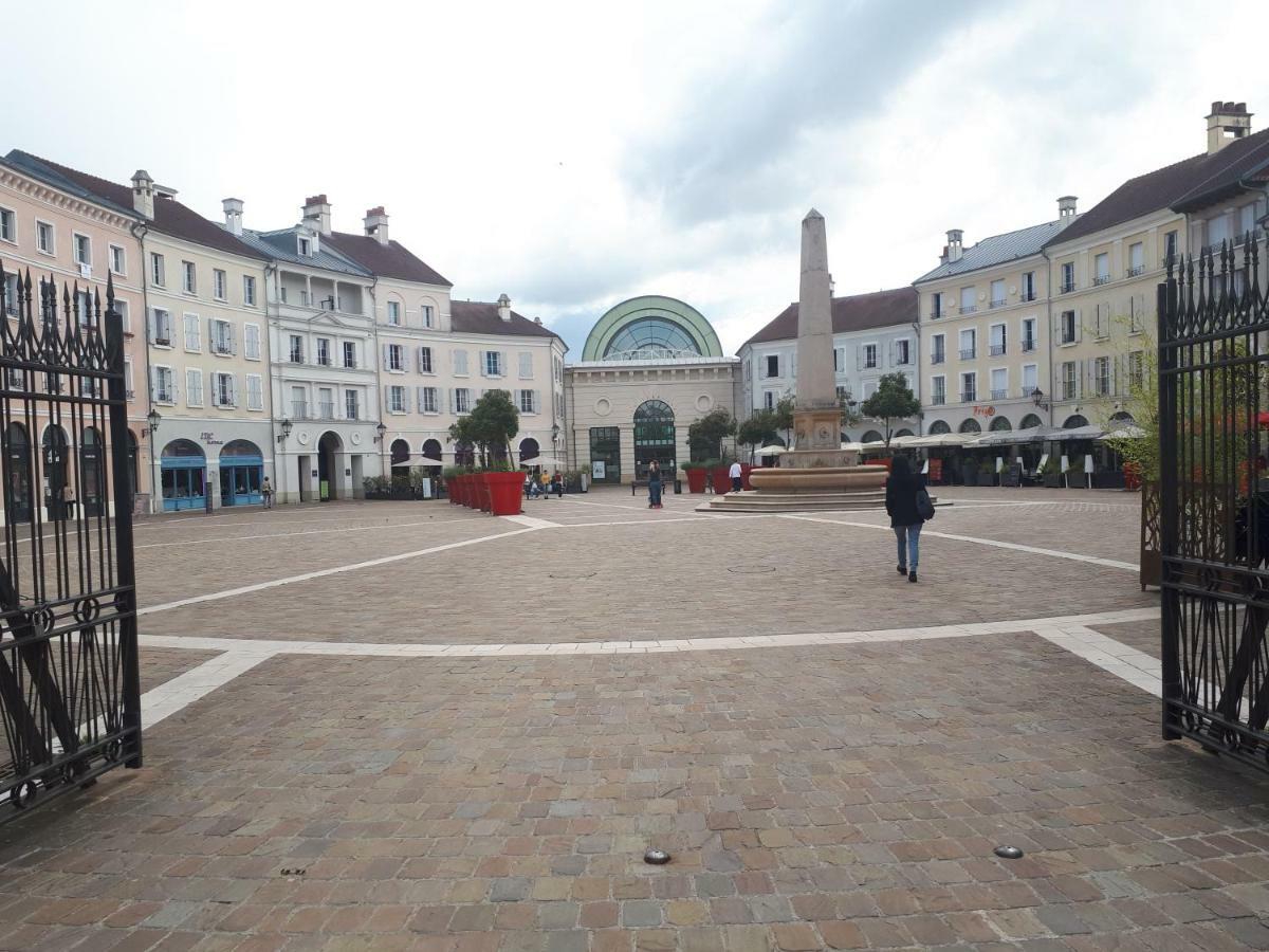 שסי Le Charleston 3P 5 Minutes Disney Parking Gratuit Terrasse מראה חיצוני תמונה