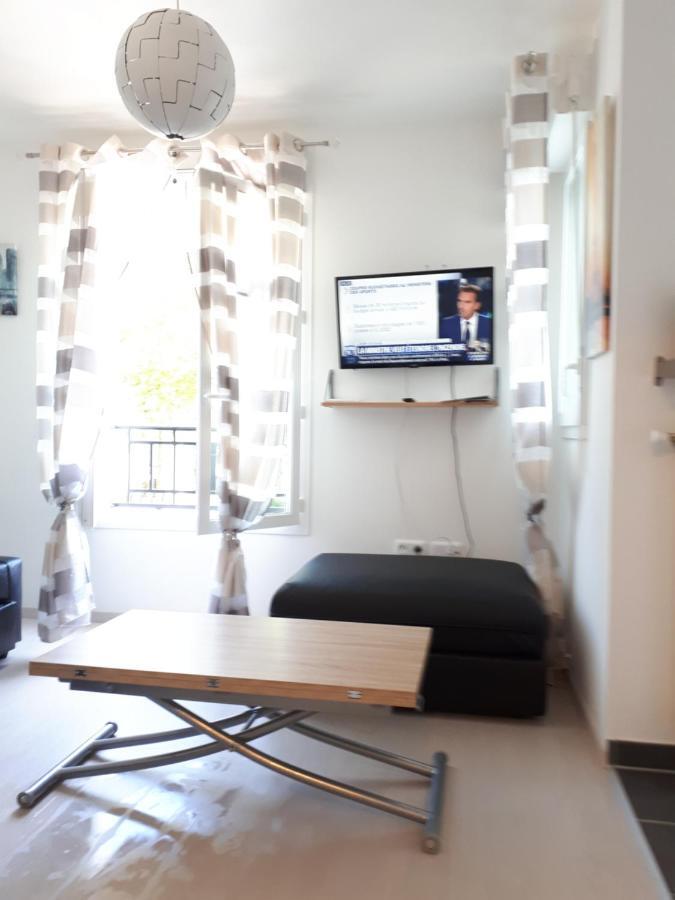 שסי Le Charleston 3P 5 Minutes Disney Parking Gratuit Terrasse מראה חיצוני תמונה